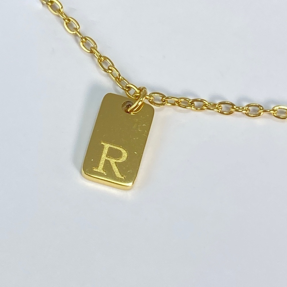 Initial Letter R Tag Necklace